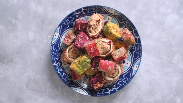 Konsep Masakan Tradisional Dan Hidangan Lokal Permen Oriental Turkish Menyenangkan — Stok Video
