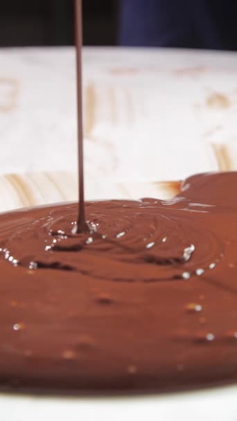 Misturando Chocolate Para Sobremesas Assinatura Restaurante Conceito Alta Cozinha Pastelaria — Vídeo de Stock
