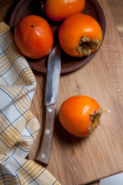Composition Ripe Delicious Fresh Persimmon Fruits Ready Eat Vintage Knife — Stock Photo, Image