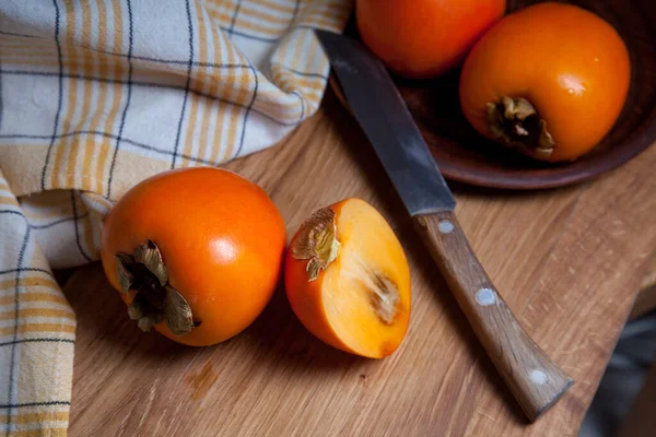 Composition Ripe Delicious Whole Persimmon Fruits Half Sliced Fruit Ready — Stock Photo, Image