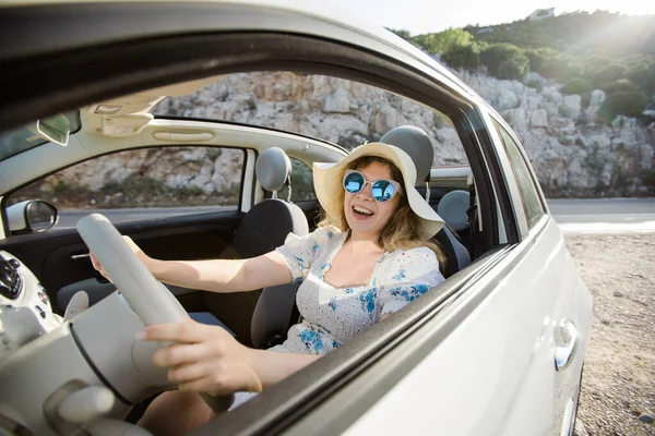 Single Woman Convertible Top Car Summer Day Travel Trip Summer — Stock fotografie