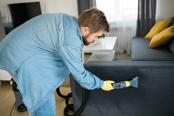 Man Protective Rubber Glove Cleaning Sofa Professionally Extraction Method Washing — Stock Photo, Image