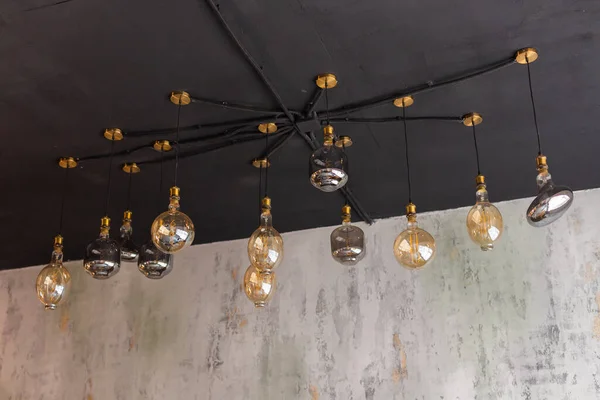 Beautiful Retro Lighting Decor Coffee Shop — Stockfoto