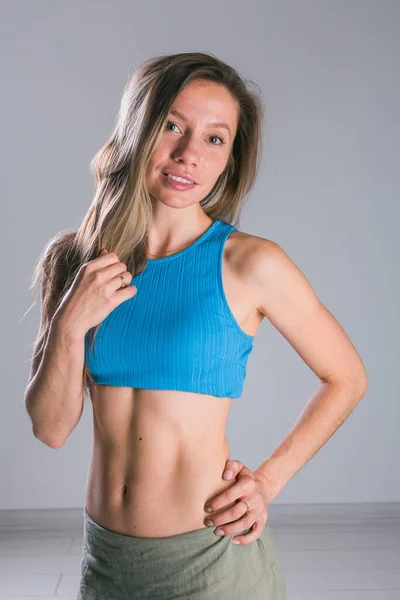 Retrato Una Joven Delgada Mujer Fitness Concepto Deporte Estilo Vida — Foto de Stock