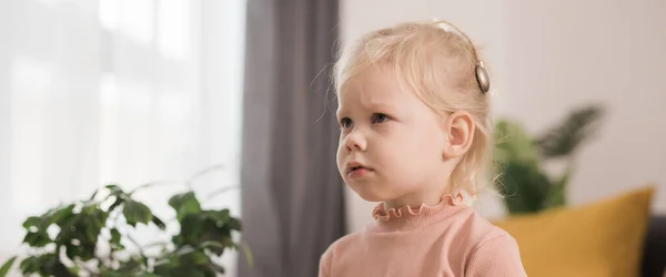 Döva Barn Med Hörapparat Cochleaimplantat Hörapparat Och Medicin Innovativ Teknik — Stockfoto