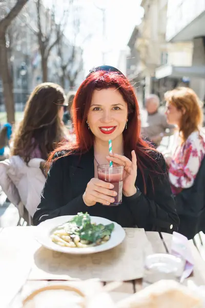 Beautiful Happy Woman Long Red Hair Enjoying Cocktail Street Cafe Jogdíjmentes Stock Képek