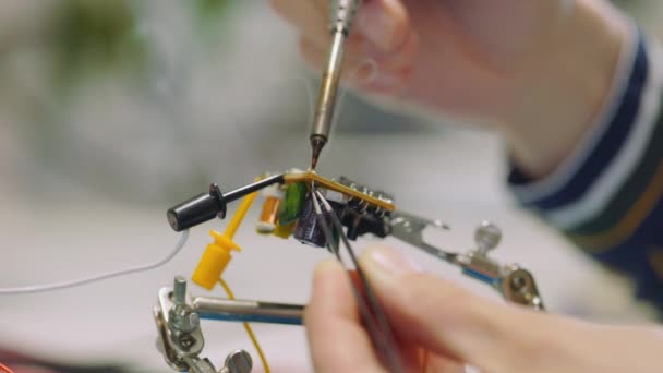 Close View Man Engineer Hands Soldering Iron Mother Board Focused — Stock Video