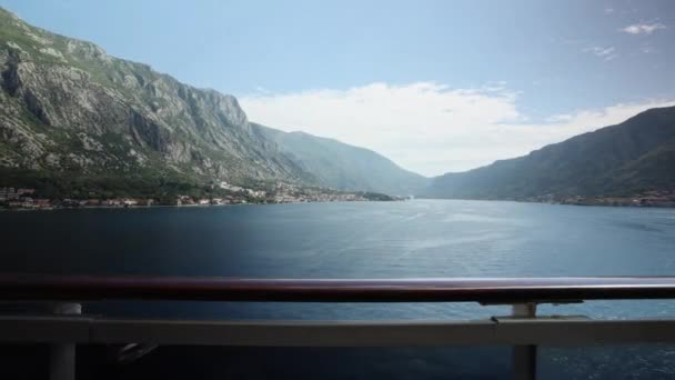 Kotori Öböl Montenegró 2023 Szeptember Timelapse Kotor Fjordban Horgonyzó Msc — Stock videók