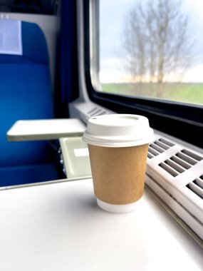 Trenin içi. Fotoğrafta tren kulübesinin içi var.