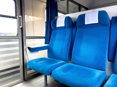 Trenin içi. Fotoğrafta tren kulübesinin içi var.