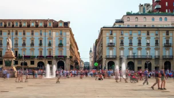 Time Lapse Mensen Een Openbaar Plein Turijn Italië — Stockvideo