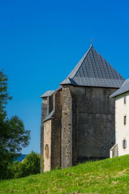 Colegiata de Santa Maria 'nın Roncesvalles, İspanya' daki dış görünüşü