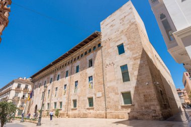 Valencia, İspanya. 15 Mayıs 2024. Valensiya Özerk Bölgesi Bölge Parlamentosu, Corts Valencianes 'in evi, Palau dels Borja o Benicarl' ın tarihi yüzü