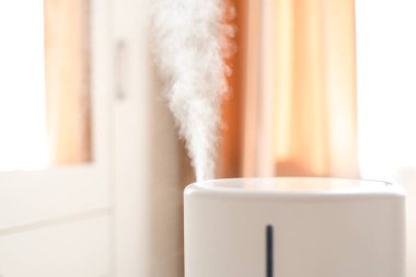 Oda spreyi, buhar yakın çekim..