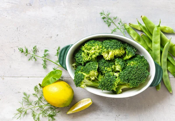 Ingredientes Crudos Para Cocinar Alimentos Vegetarianos Saludables Brócoli Judías Verdes — Foto de Stock