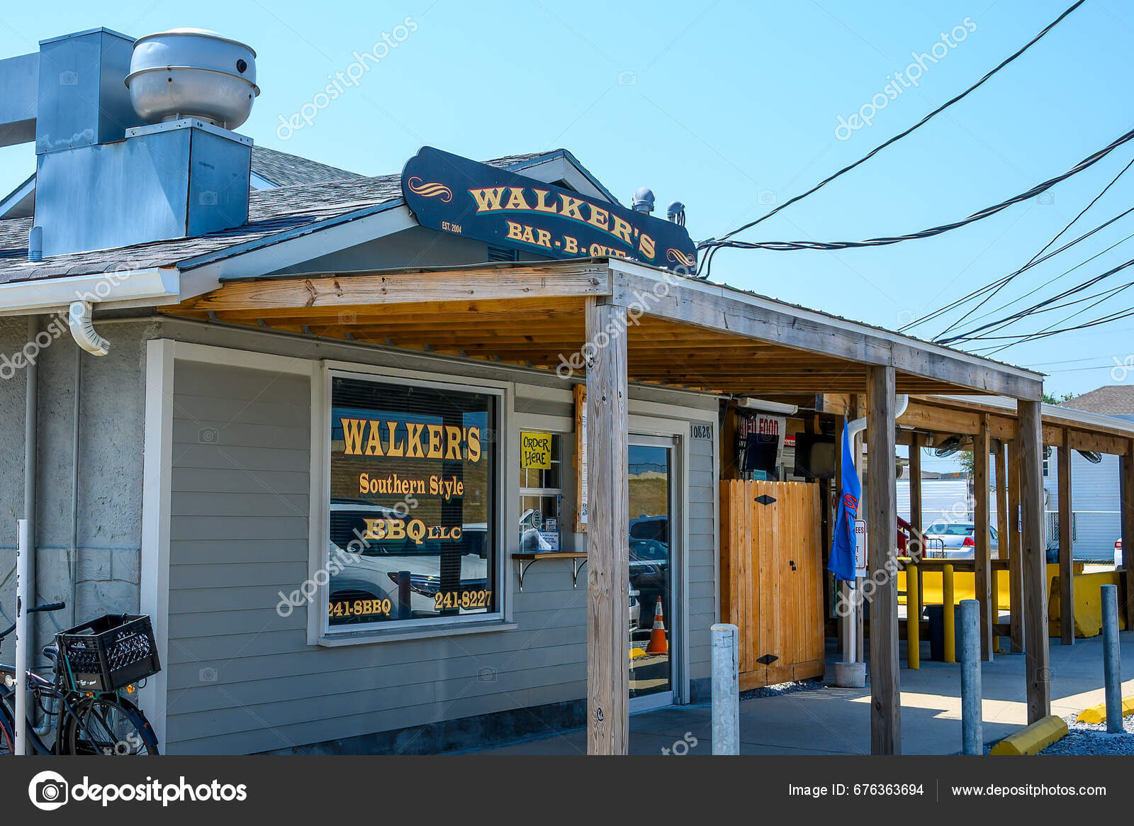 New Orleans Usa August 2023 Angled Front View Walker's Bbq Stock