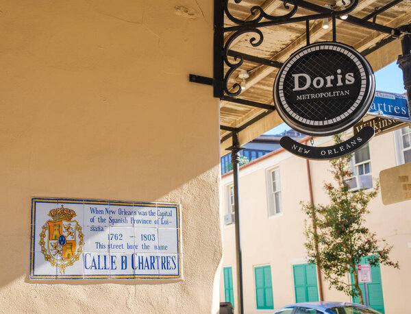 NEW ORLEANS, LA, USA - JANUARY 30, 2022: Sign and historic marker on Doris Metropolitan Restaurant in the French Quarter
