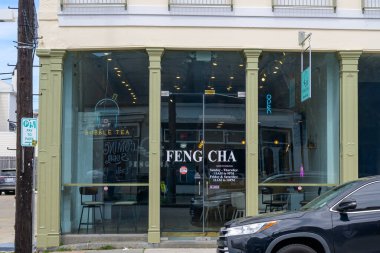 New Orleans, LA, ABD - 10 Mart 2024: Magazine Caddesi 'ndeki Feng Cha çay evi
