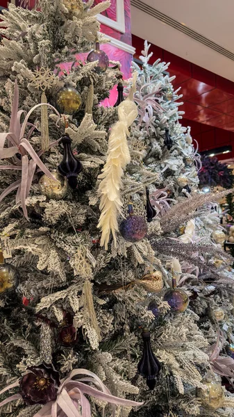 Árvore Natal Com Cones Cone Pinho — Fotografia de Stock
