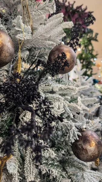 Árvore Natal Com Cones Cone Pinho — Fotografia de Stock
