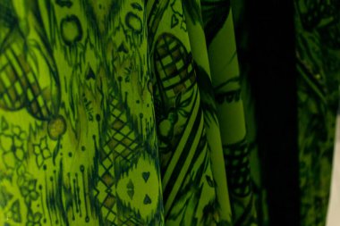 Renkli yaprakların soyut arkaplanı