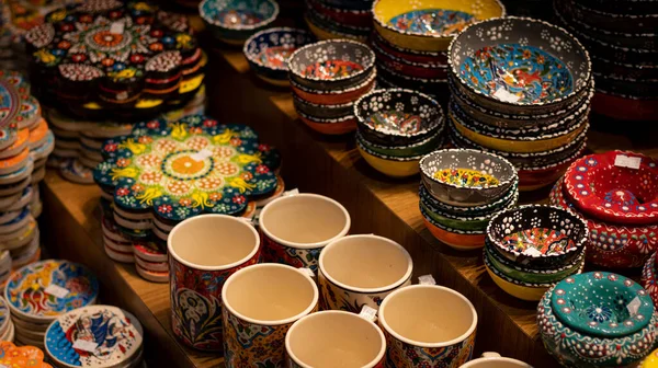 traditional turkish ceramics in the market