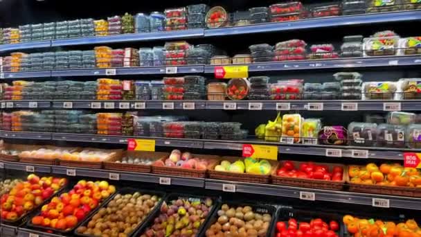 Багато Різних Фруктів Овочів Магазині — стокове відео