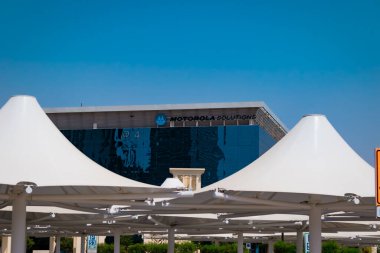 Dubai, UA- 25062023 Motorola çözüm ofisi binası. Yüksek kalite fotoğraf