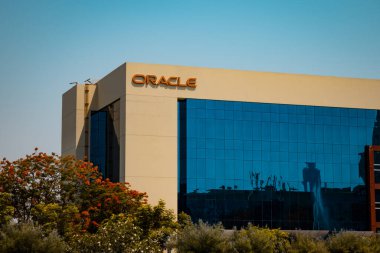 Dubai, UA- 25062023 Oracle ofis binası. Yüksek kalite fotoğraf