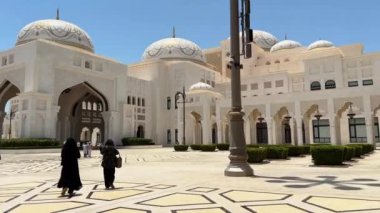 Abu Dabi, UA- 25062023: Watan al Qasr, başkanlık sarayı. Yüksek kalite 4k görüntü