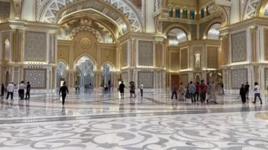 Qasr al Watan iç mekan, başkanlık sarayı. Yüksek kalite 4k görüntü