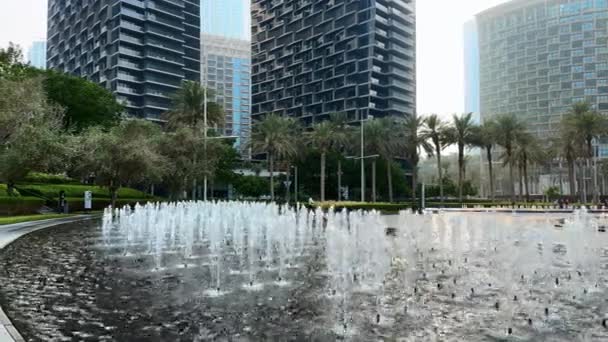 Dubai Cidade Paisagem Urbana Durante Dia Arranha Céus Com Céu — Vídeo de Stock