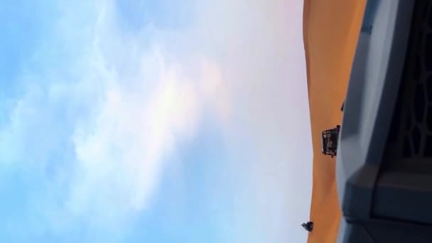 Антенна Автомобиля Пустыне Летающим Самолетом — стоковое видео