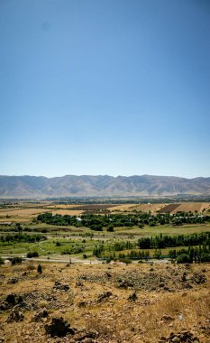 Güney Kazakistan doğası, dağ ve doğa manzarası. Yüksek kalite fotoğraf