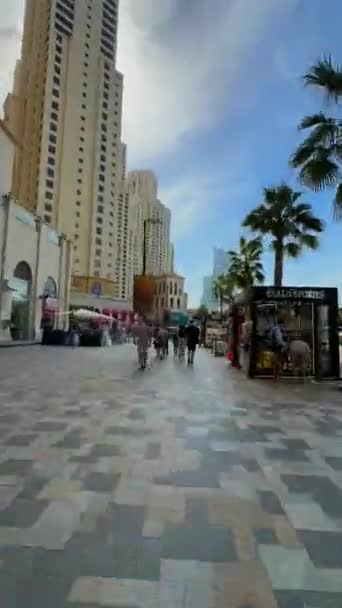 Las Vegas Nisan 017 Las Vegas Önünde Yürüyen Insanlar Nisan — Stok video