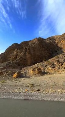 Namibya 'da bir çöl manzarası