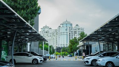 Taşkent, Özbekistan - 092024: Taşkent şehir manzarası. Yüksek kalite fotoğraf