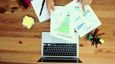 bilgisayarla çalışma iş adamları