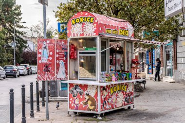 Prag, Czech Cumhuriyeti - Kasım 23, 2 0 18: Prag 'da geleneksel gıda tezgahı.