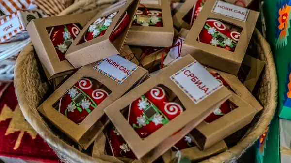 Markette yılbaşı hediyeleri