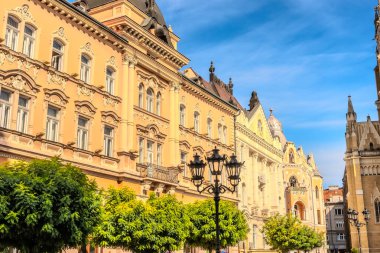 Prag ve Czech cumhuriyetinin tarihi şehir salonunun güzel manzarası