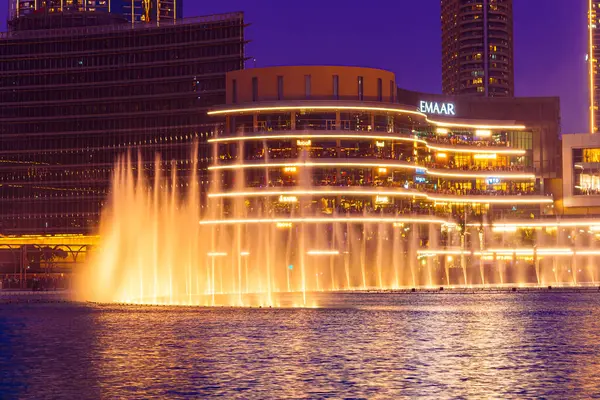 Çeşme şehir manzarası. Yüksek kalite fotoğraf