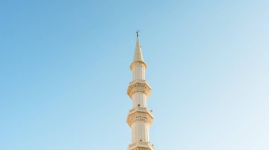 Fujairah 'daki yeni Şeyh Zayed Büyük Camii, Birleşik Arap Emirlikleri. Yüksek kalite fotoğraf