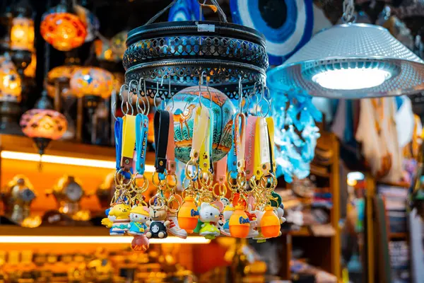 Renkli hediyelik eşya dükkanı. Yüksek kalite fotoğraf