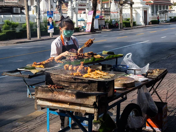 Donna Che Prepara Street Food Bangkok Thailandia — Foto Stock
