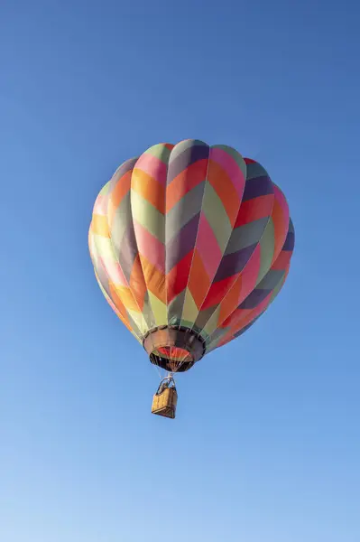 Летающие Воздушные Шары Голубом Небе Адирондак Куинсбери Нью Йорк Красочные — стоковое фото