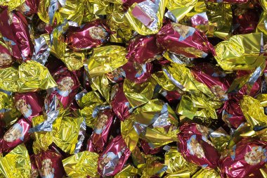 Macaristan 'dan orijinal Macar Noel tatlısı Szaloncukor namı diğer salon şekeri.