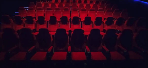 Sala Cine Vacía Con Asientos Rojos Interior Del Cine Moderno — Foto de Stock