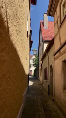 Almanya 'nın eski bir kasabasında sokak