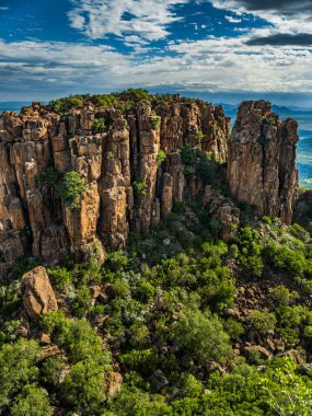 Güney Afrika Graaff-Reinet Doğu Burnu 'ndaki Camdeboo Milli Parkı' nda Terkedilmiş Vadi